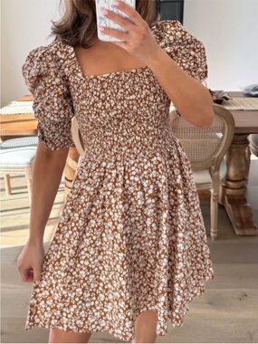 1 State Women's Long Sleeve Smocked brown white  Ruffle Dress size small